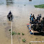 سوريا - حماه - حلفايا - 12-05-2013 - الجيش الحر خلال مساعدة و حماية المدنيين على النزوح هربا من قصف كتائب الاسد - تصوير - سامر الحموي (1).jpg